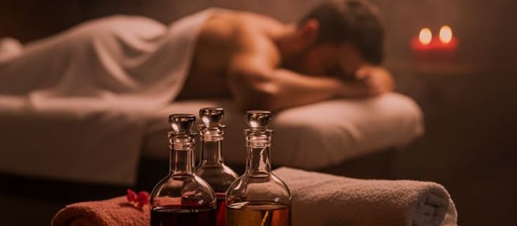 Эротический салон элитного уровня ищет девушек на позицию мастер массажа